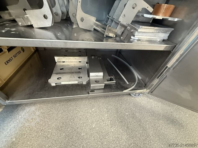 Thermoforming line MULTIVAC R 245