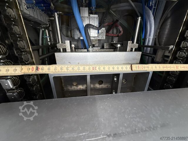 Thermoforming line MULTIVAC R 245