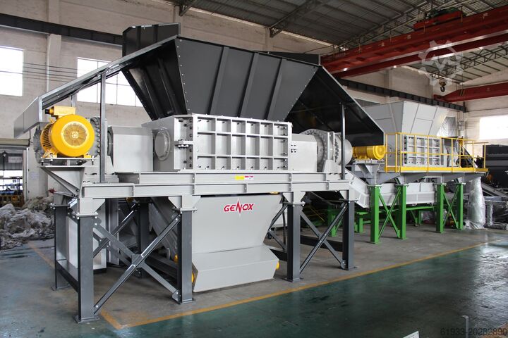 Hakselaar met twee assen Genox X1800