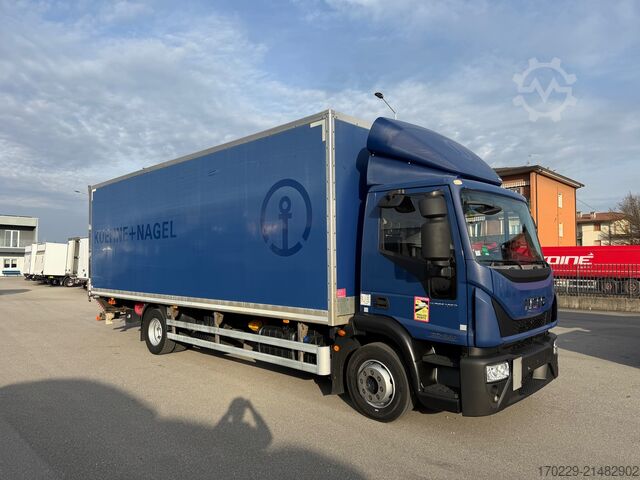 Camión caja Iveco EUROCARGO 120-220