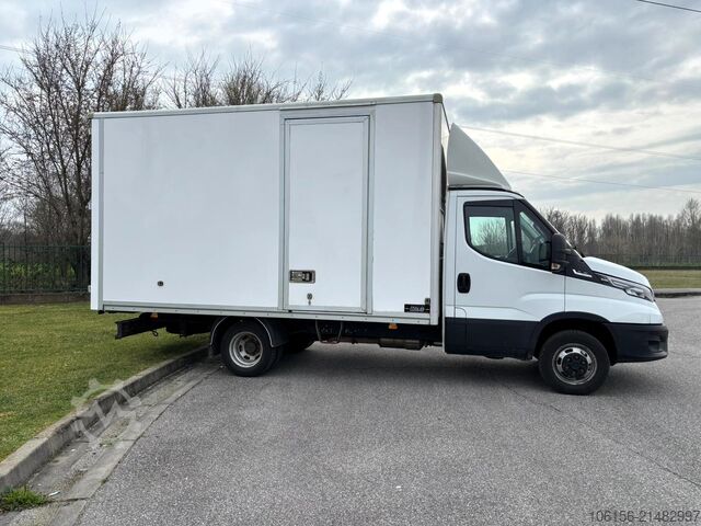 Skåpbil IVECO Daily 35