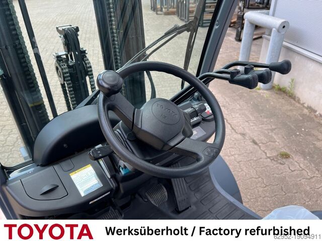LPG Forklifts Toyota 02-8 FGF 25, Waage