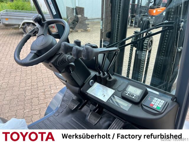 LPG Forklifts Toyota 02-8 FGF 25, Waage