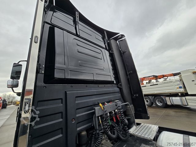 Standaard trekker MERCEDES-BENZ ACTROS 1854 V8 * RETARDER * TOP * 1A