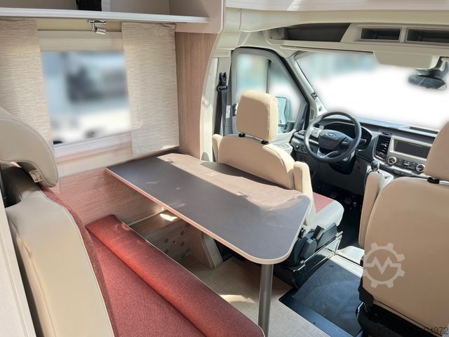 Half-integraal camper BÜRSTNER Lineo T 700