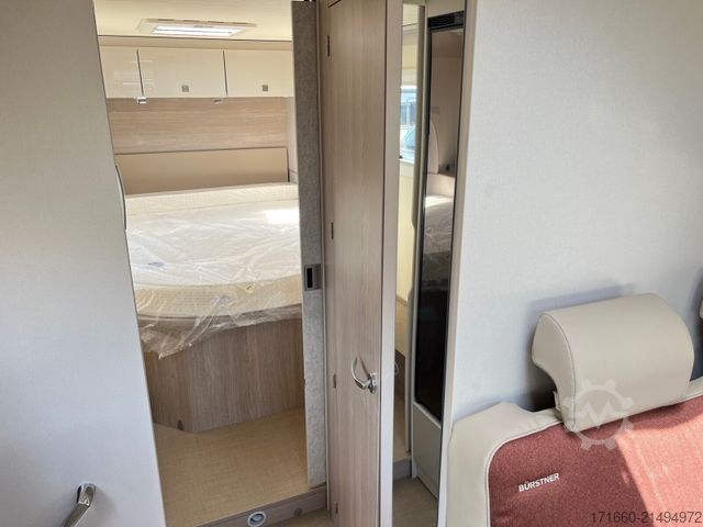Half-integraal camper BÜRSTNER Lineo T 700