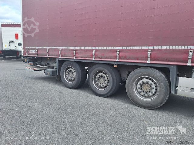 Semi-reboque aberto com lona Schmitz Cargobull Curtainsider Standard Taillift