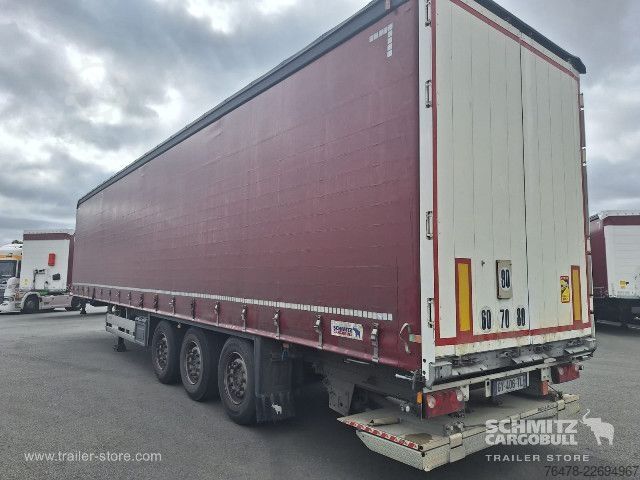 Semi-reboque aberto com lona Schmitz Cargobull Curtainsider Standard Taillift
