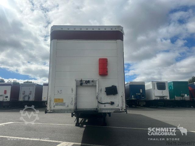 Semi-reboque aberto com lona Schmitz Cargobull Curtainsider Standard Taillift