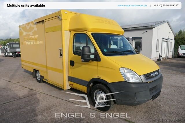Vrachtwagen met bakwagen iveco Daily 35 S11 C30C AUTOMATIK KAMERA MAXI Regale DURCHGANG