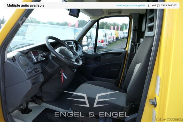 Vrachtwagen met bakwagen iveco Daily 35 S11 C30C AUTOMATIK KAMERA MAXI Regale DURCHGANG