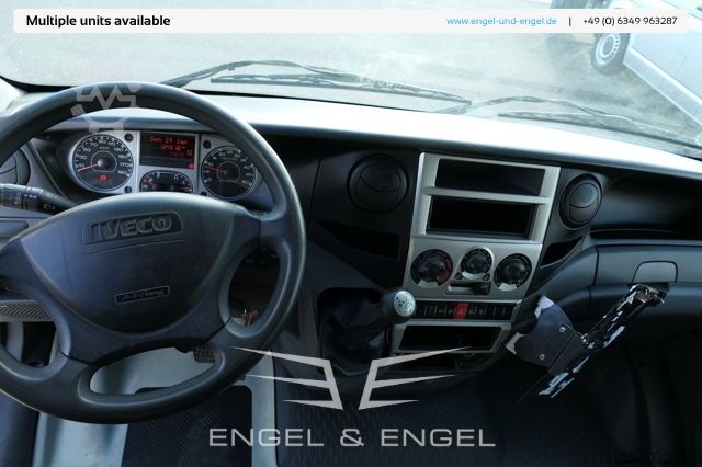 Vrachtwagen met bakwagen iveco Daily 35 S11 C30C AUTOMATIK KAMERA MAXI Regale DURCHGANG
