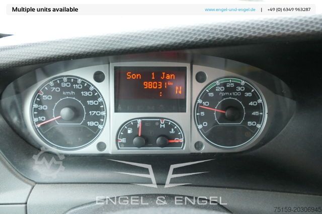 Boxvogn iveco Daily 35 S11 C30C AUTOMATIK KAMERA MAXI Regale DURCHGANG
