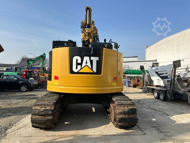 Εκσκαφέας ερπυστριοφόρος CATERPILLAR 325 FL CR / Gummipads