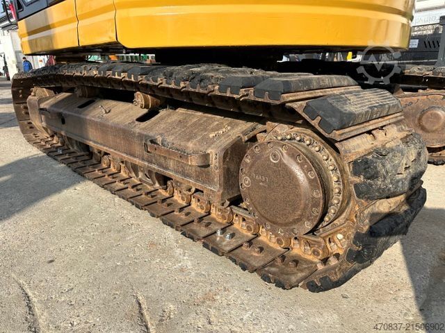 Εκσκαφέας ερπυστριοφόρος CATERPILLAR 325 FL CR / Gummipads