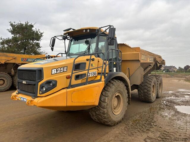 Kiepwagen Bell B 25 E