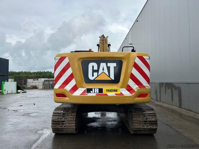 Raupenbagger CAT 320