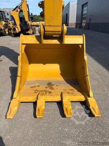 Pelle sur chenilles CAT 336