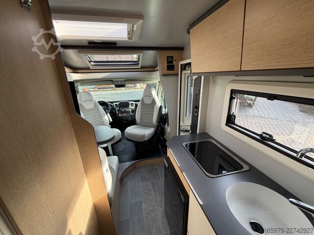 Autocaravana semi-integrada GIOTTILINE C60 / Tageszulassung