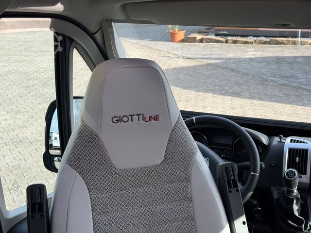 Autocaravana semi-integrada GIOTTILINE C60 / Tageszulassung