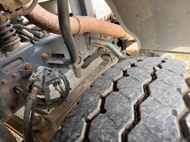 Camião de plataforma MERCEDES-BENZ Axor 2633 / 6x4 / Kran PM 15.5 LC / Funk Fern