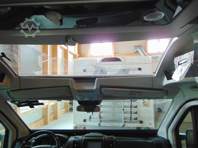 Autocaravana PÖSSL Summit 640 Prime,