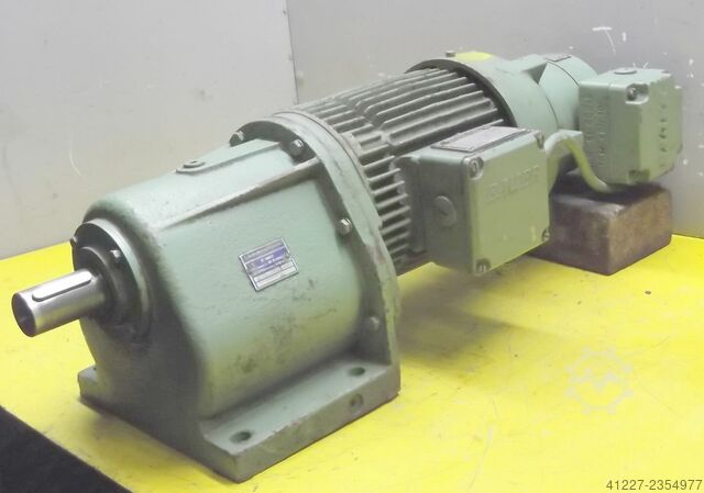 Tandwielmotor 0,55 kW 54 tpm BAUER G12-11/DK84-200