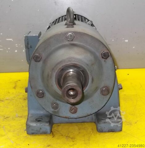 Motorreductor 1,5 kW 53 rpm SEW-EURODRIVE R70DT90L4B8