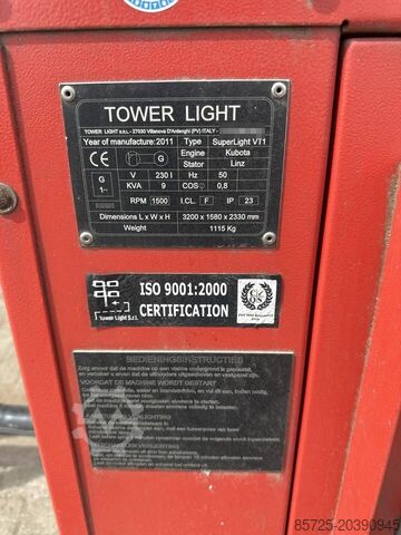 Light tower  Light tower light lichtmast - Gebruikt