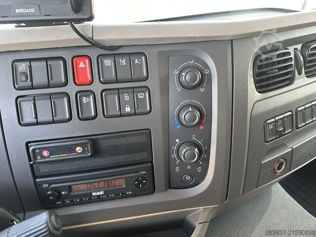 Skříňový nákladní automobil DAF LF 45.230