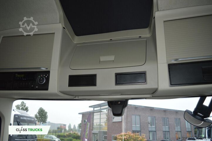 Standardowy ciągnik siodłowy VOLVO FH 460 Globetrotter XL i-Save