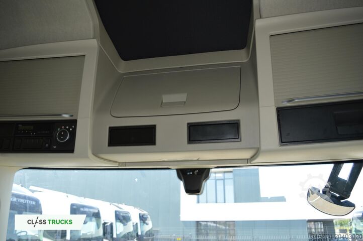 Standardowy ciągnik siodłowy VOLVO FH 460 Globetrotter XL i-Save