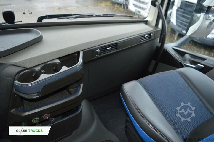 Standardowy ciągnik siodłowy VOLVO FH 460 Globetrotter XL i-Save