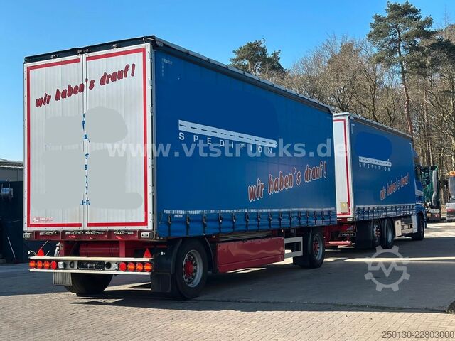 Ladbil med presenning MAN TGX 26.440