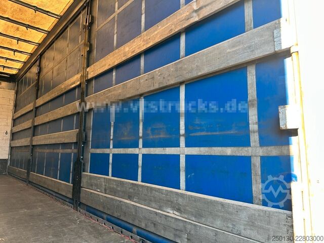 Ladbil med presenning MAN TGX 26.440