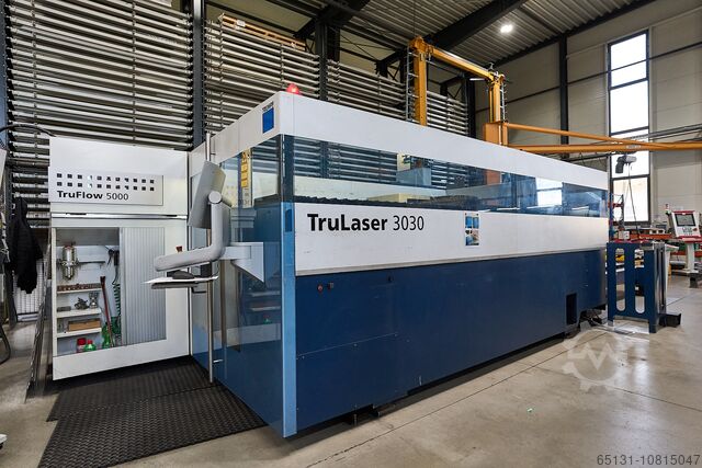 Installation de découpe laser au CO2 TRUMPF TruLaser 3030