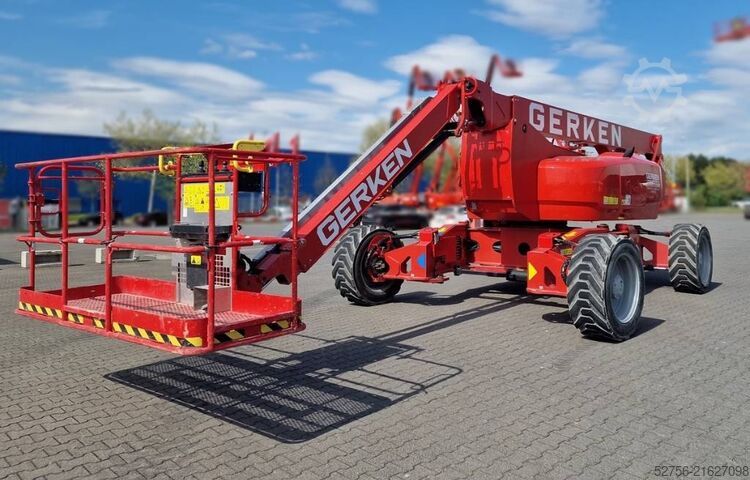 Articulated boom lift Genie ZX-135/70