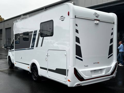 Half-integraal camper Carado T 449 EDITION26