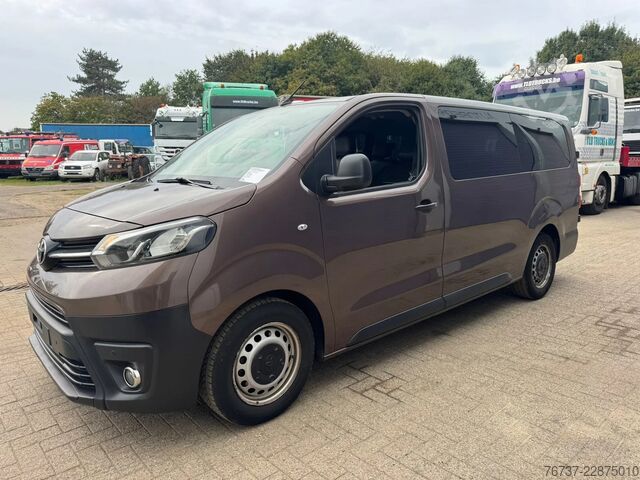 Toyota PROACE-EURO6D-9 Sæder Toyota **PROACE-EURO6D-9SEATS**