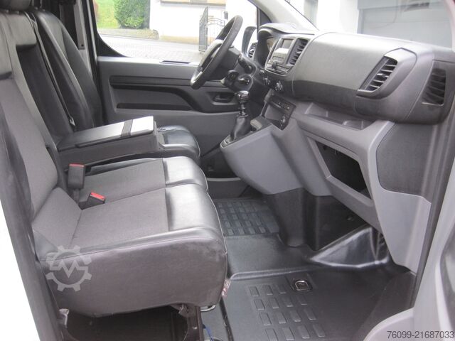 Lång skåpvagn Citroen Jumpy2.0 HDI  Profi M 3-Sitzer Klima AHK