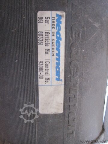 Nederman truck / car exhaust extraction system  