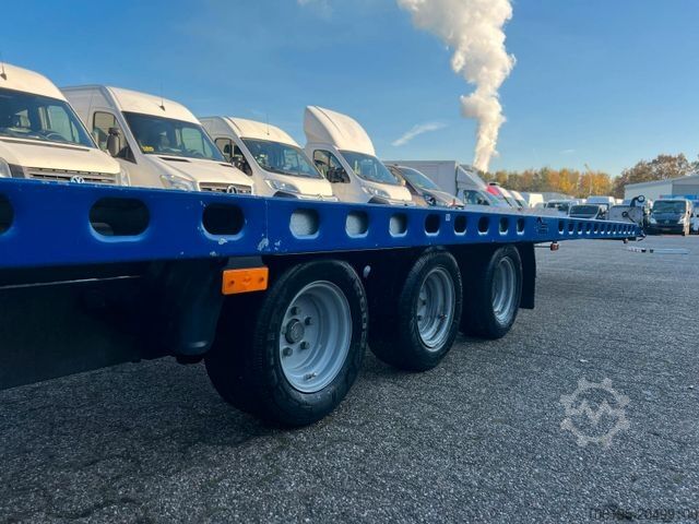 Car carrier trailer BLYSS Autotransporter 3500 kg kippbar 655x205cm 3-achs