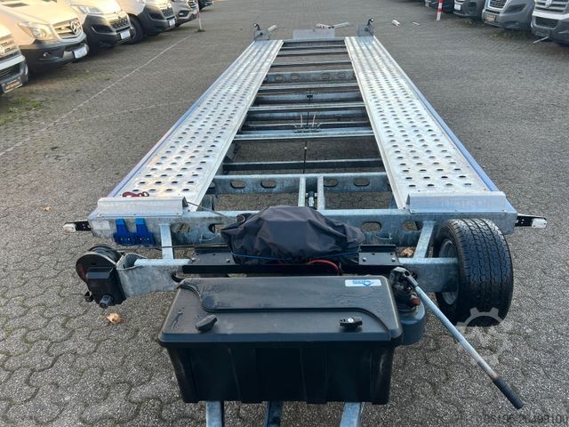Car carrier trailer BLYSS Autotransporter 3500 kg kippbar 655x205cm 3-achs