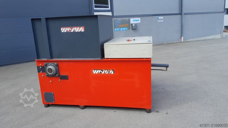 Långsamtgående träflismaskin WEIMA WL10 überholt