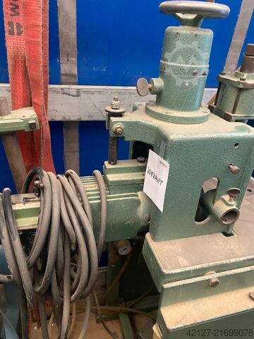 Machine à percer les tourillons Scheer DB 12