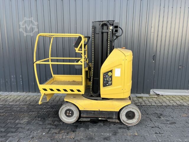 Teleskopowa platforma masztowa JLG Toucan 8E