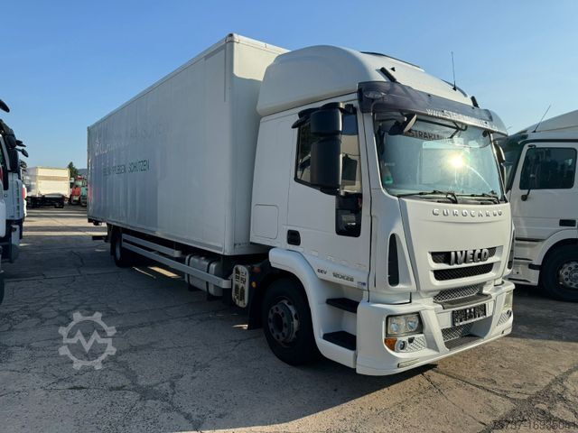 Vrachtwagen met bakwagen IVECO ML 120 E 28 / Koffer 8,50m. / LBW / Klima