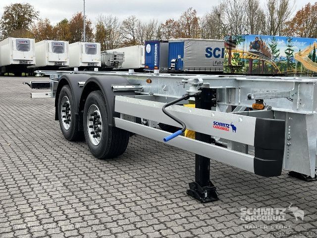 Swap chassis trailer Schmitz Cargobull Zentralachsanhänger Wechselfahrgestell Standard