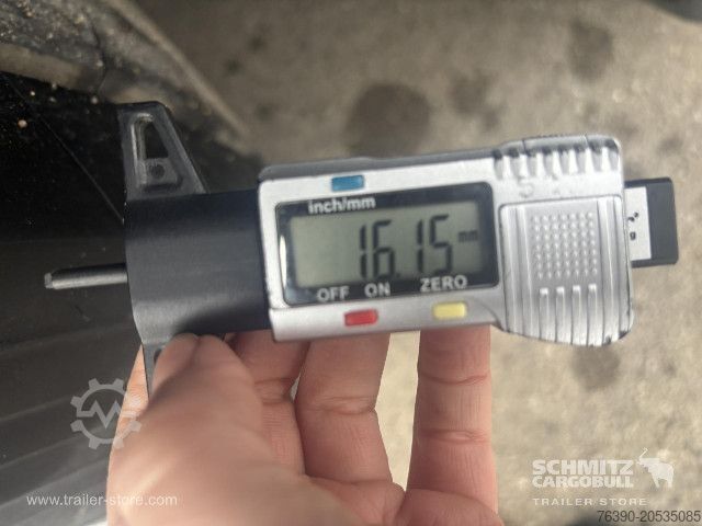 Reefer semitrailer Schmitz Cargobull Semitrailer Reefer Standard divu klāju