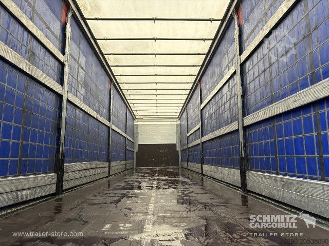 Open semitrailer with tarp Schmitz Cargobull Semitrailer Curtainsider Standard
